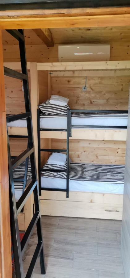 Bungalow 3 With 1 Room ซาราเยโว ภายนอก รูปภาพ
