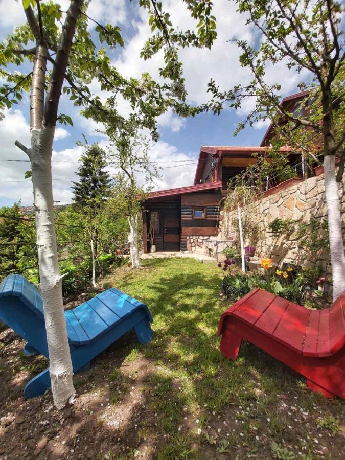 Bungalow 3 With 1 Room ซาราเยโว ภายนอก รูปภาพ